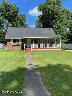 Property Photo:  222 Regalwood Drive  NC 28546 