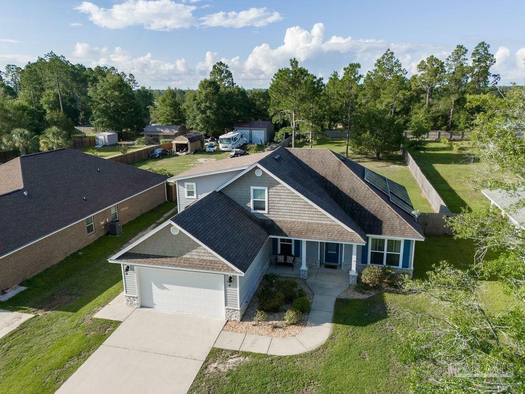 Property Photo:  7915 Silver Maple Dr  FL 32583 