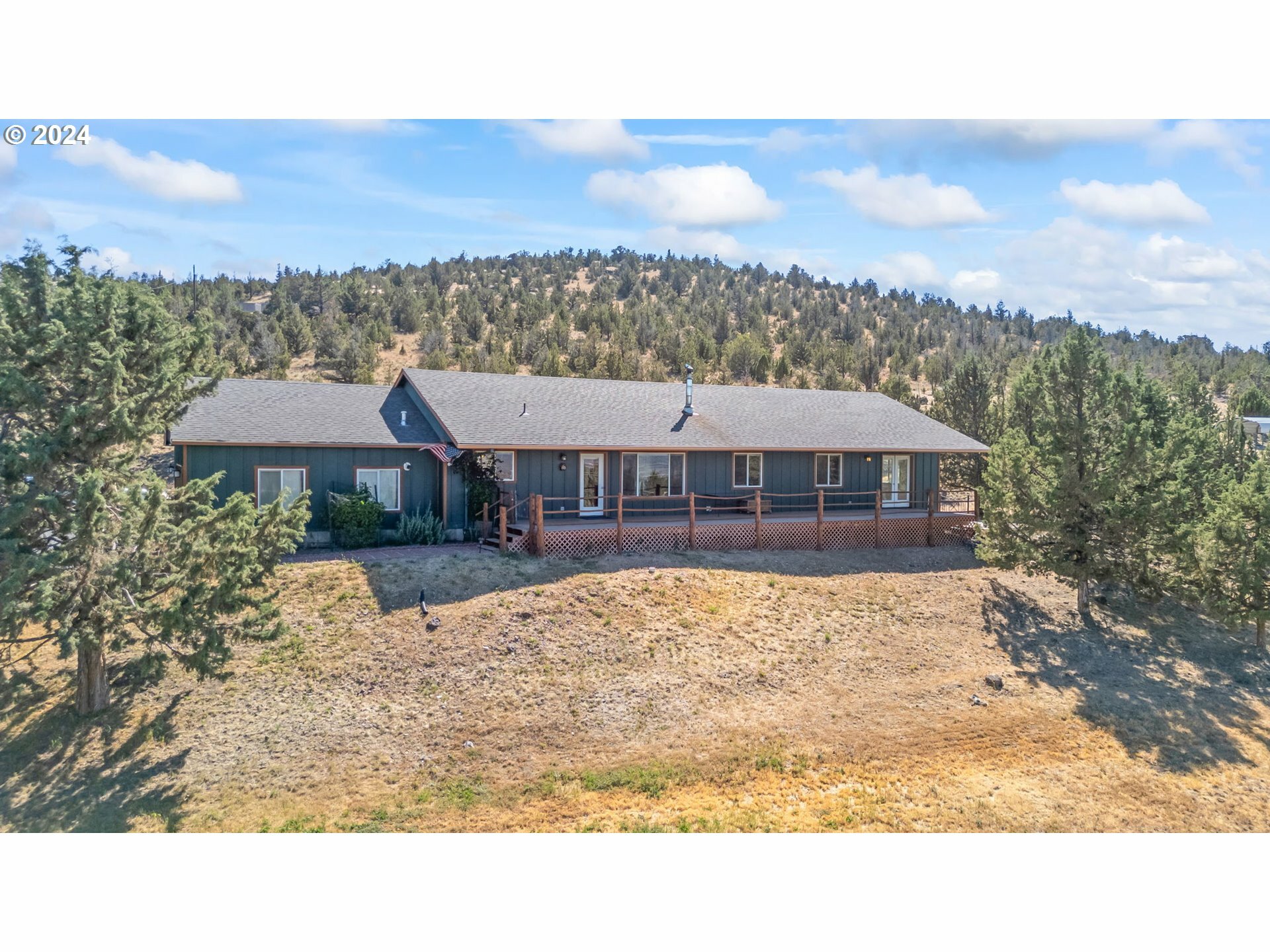 6997 SE Scenic Dr  Prineville OR 97754 photo