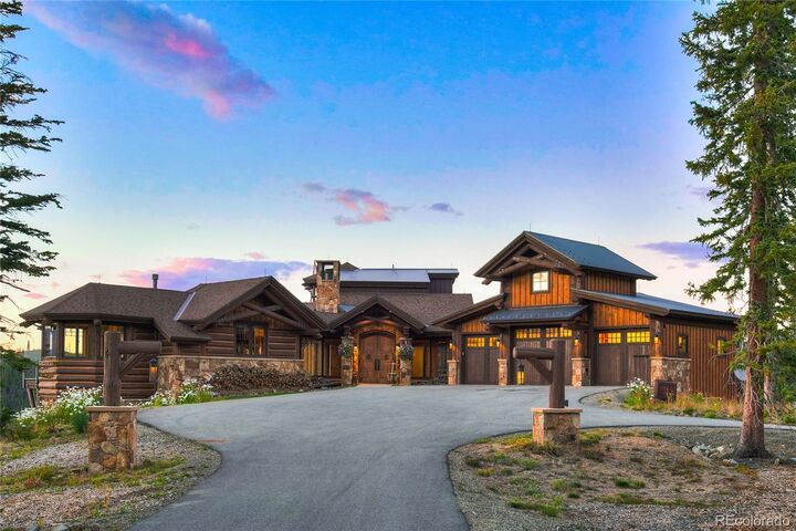Property Photo: 300 Little Sallie Barber Trail CO 80424