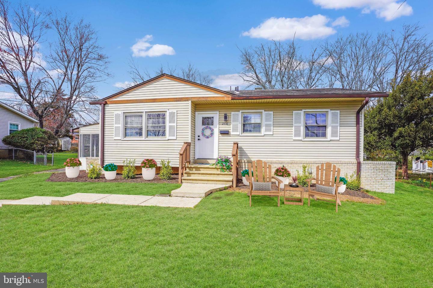 Property Photo:  2716 Bowling Green Drive  VA 22180 