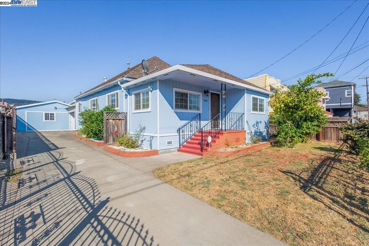 Property Photo:  3482 Paxton Ave  CA 94601 