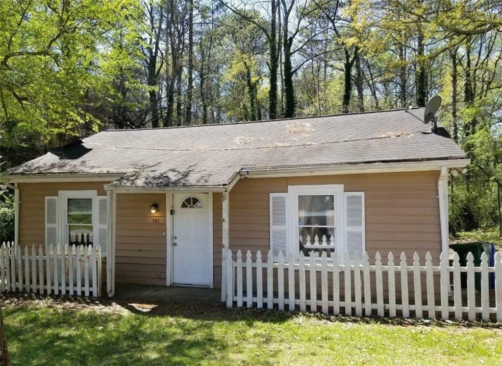 Property Photo: 541 Martin Road GA 30088