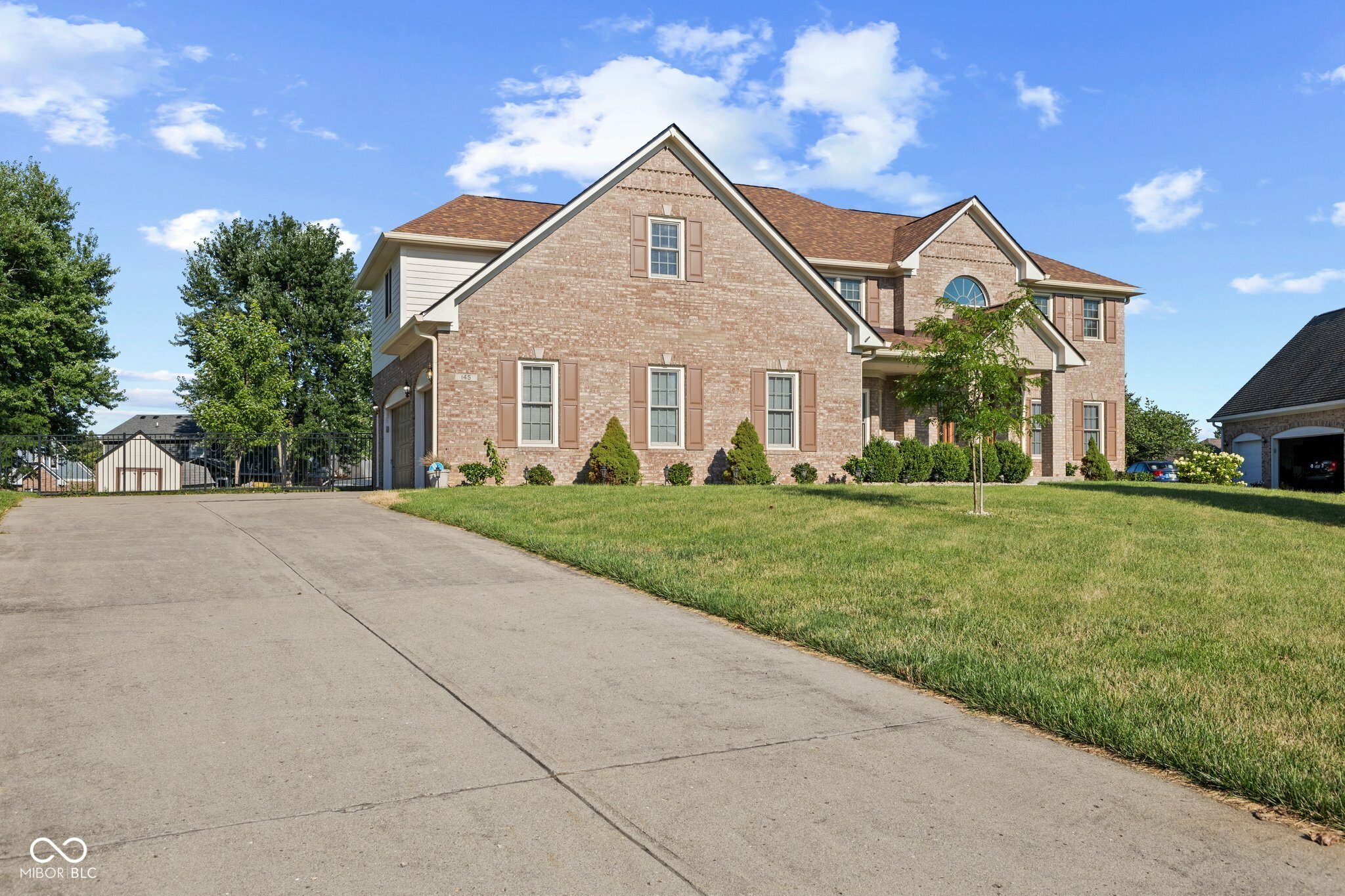 Property Photo:  145 Back Creek Overlook  IN 46142 