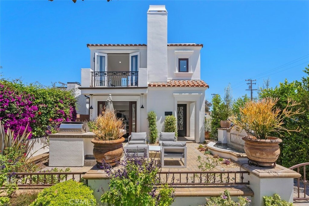 414 Narcissus Avenue  Corona Del Mar CA 92625 photo