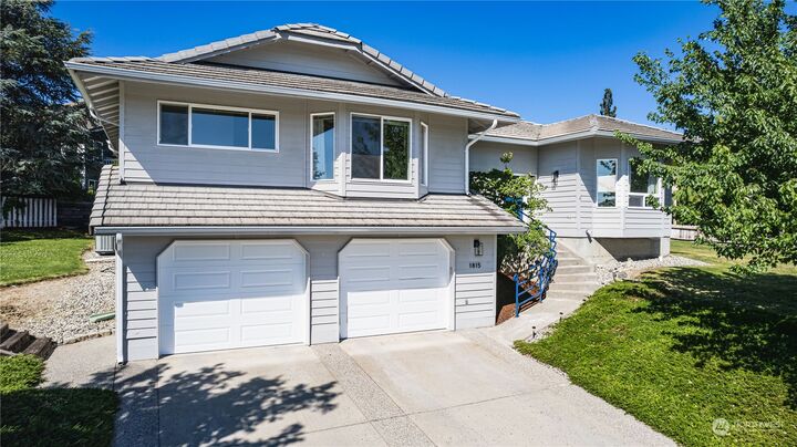 Property Photo: 1815 Rocklund Drive WA 98801