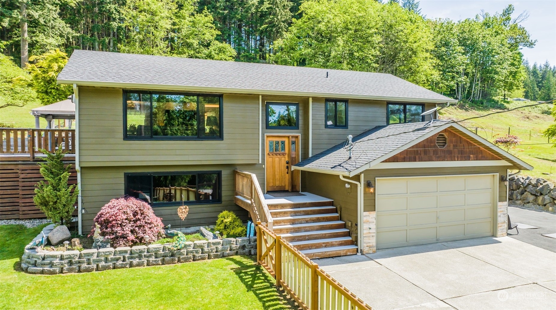 Property Photo:  9707 N Cedarvale Loop Rd  WA 98223 