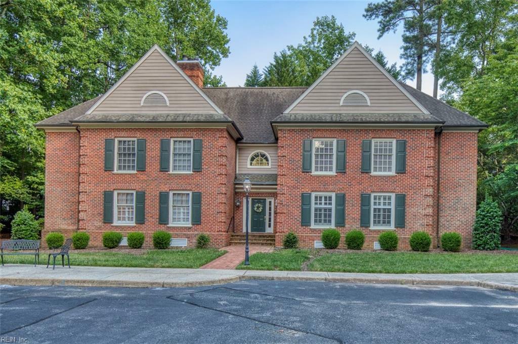 Property Photo:  217 Woodmere Drive  VA 23185 