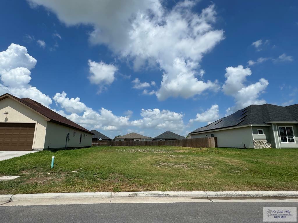 Property Photo:  2517 S Christian Cir  TX 78550 