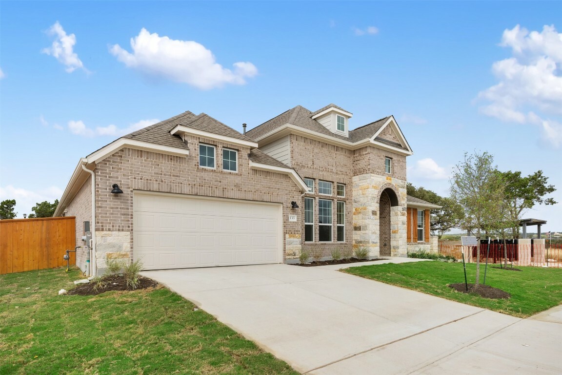 Property Photo: 133 Big Muhly Pass TX 78666