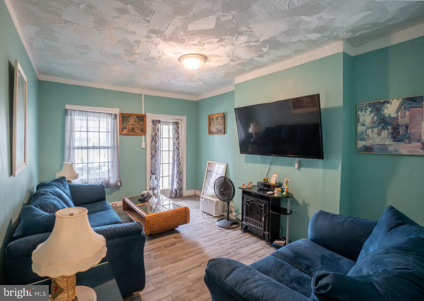 Property Photo:  603 W 3rd Street  NJ 08518 