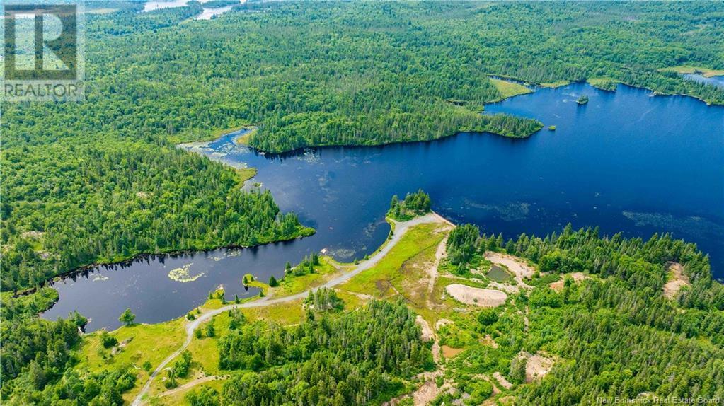 Photo de la propriété:  N/A Shadow Lake Road  NB E5J 2K2 