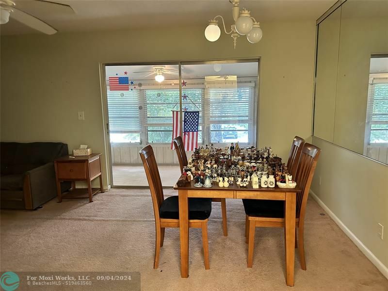 Property Photo:  370 E Laurel Dr 5E  FL 33063 