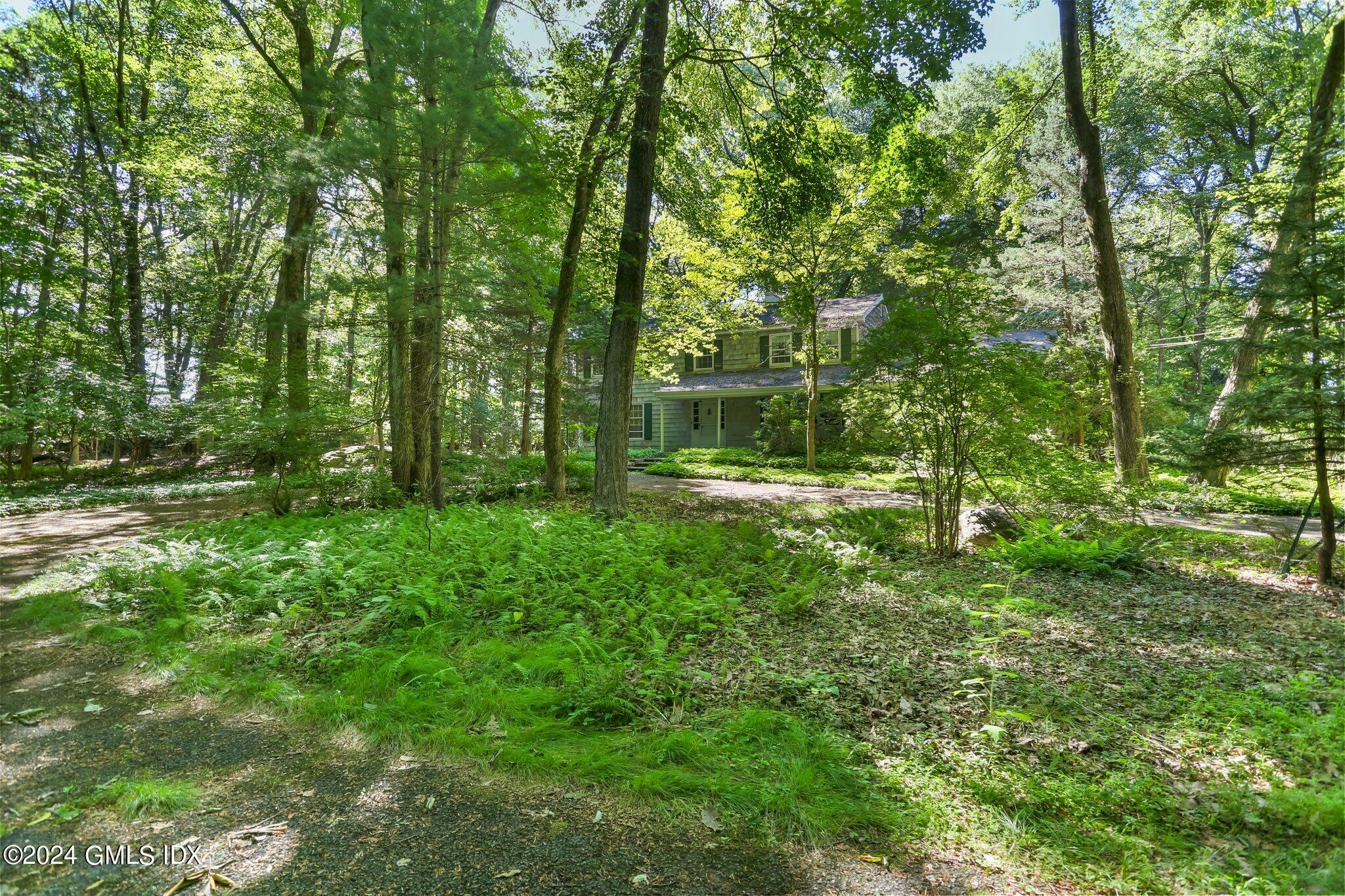 Property Photo:  36 Dunwoodie Place  CT 06830 