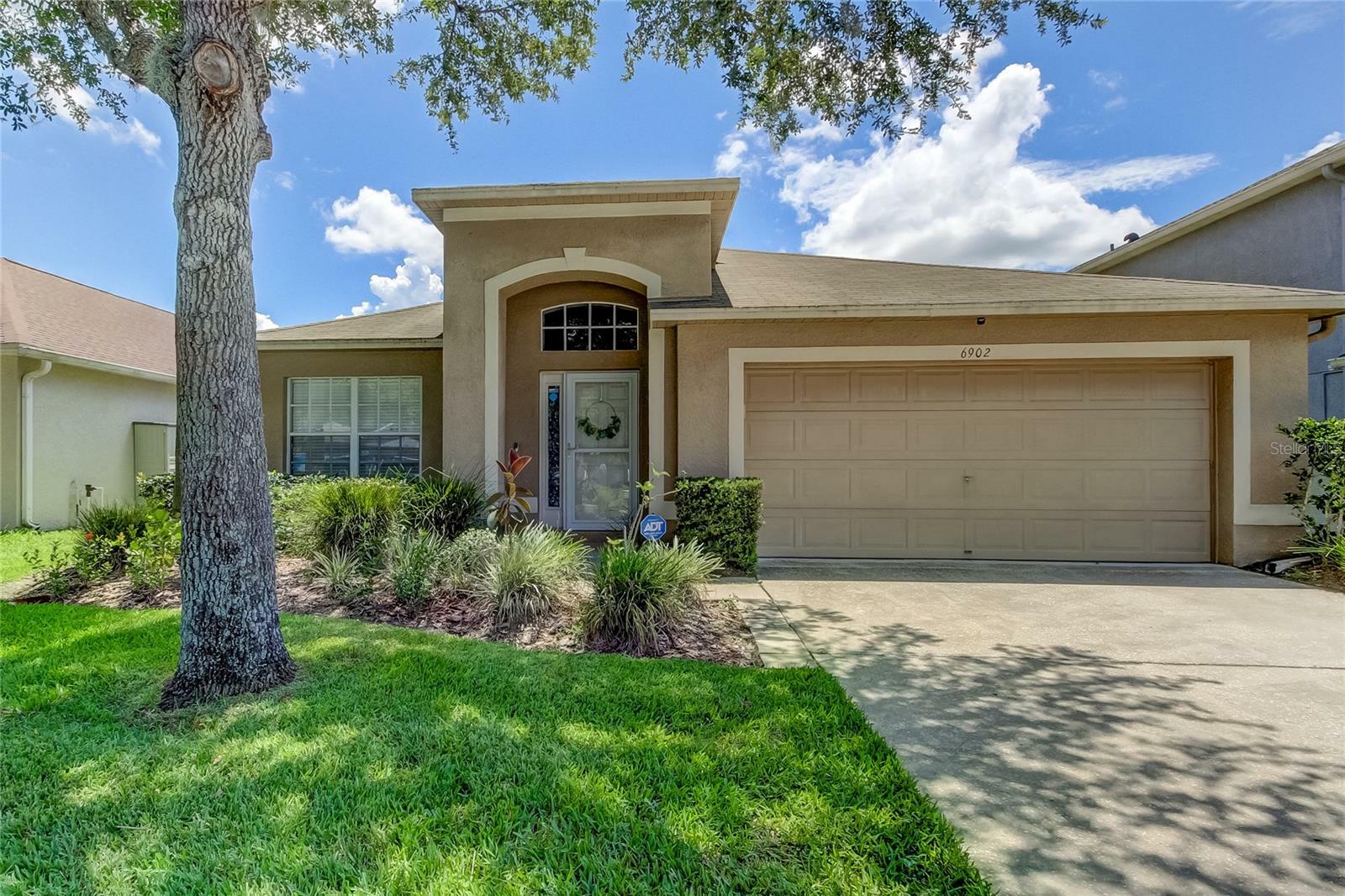 Property Photo:  6902 Sotra Street  FL 33545 