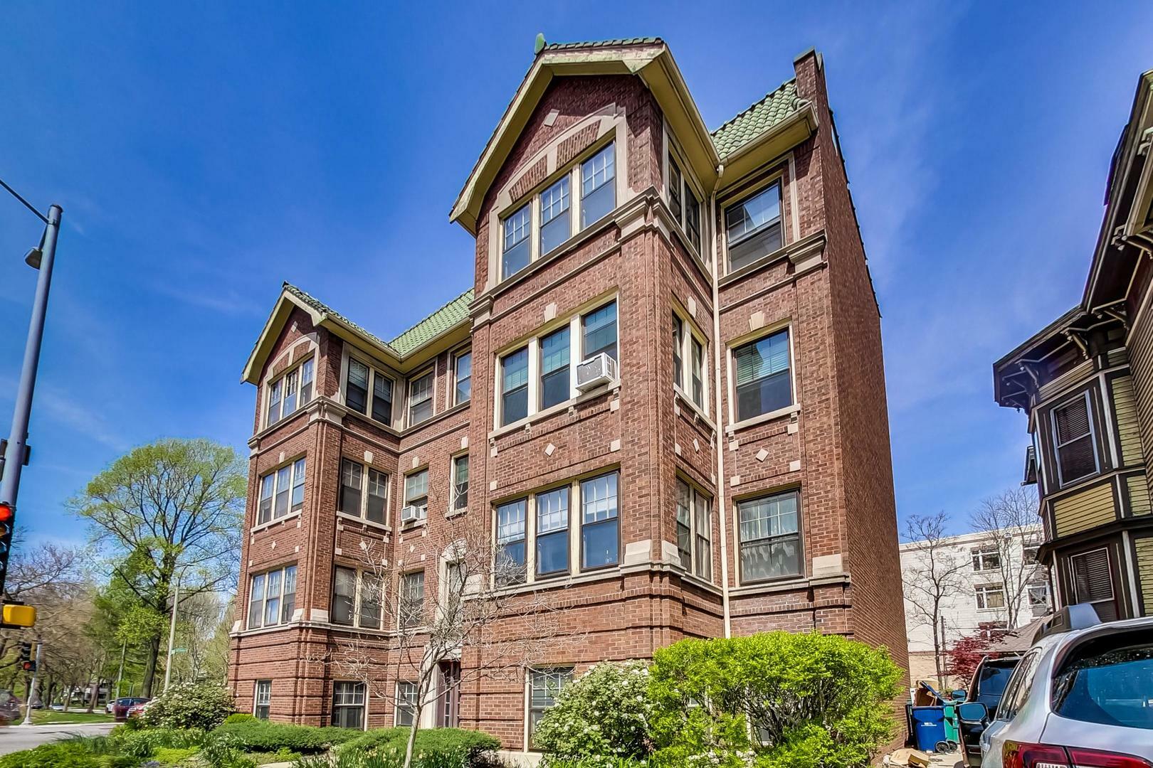 Property Photo: 1146 Ontario Street 2 IL 60302