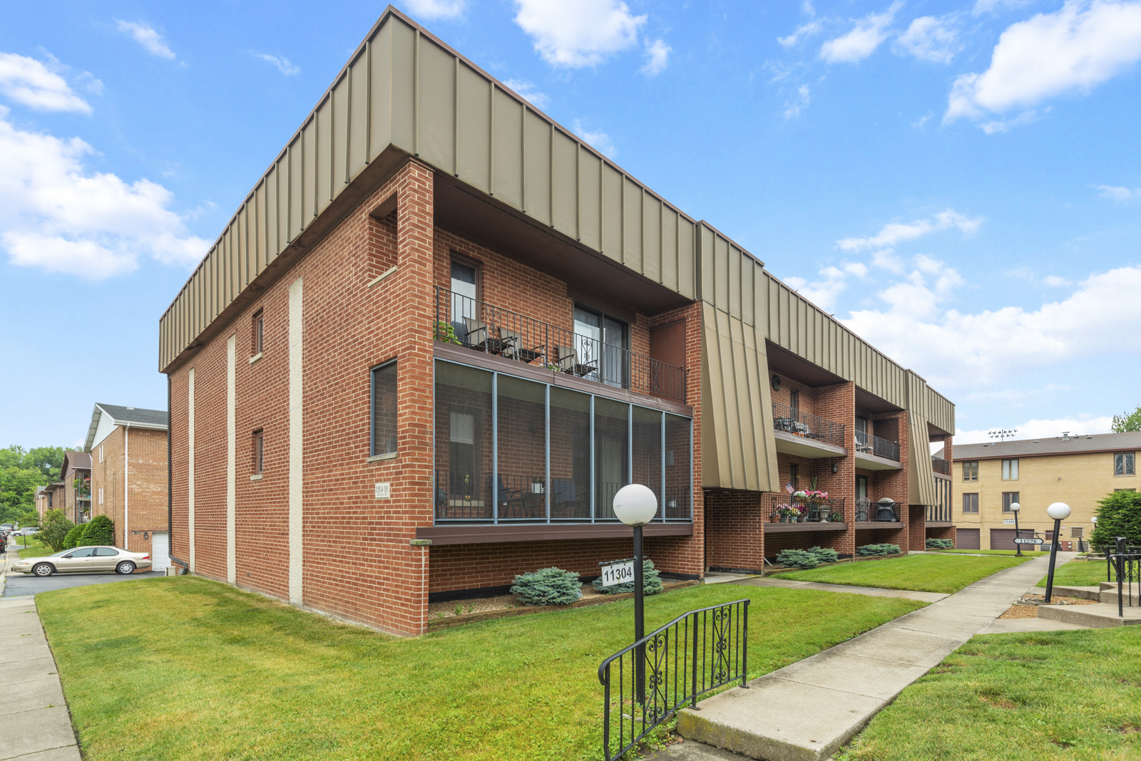 Property Photo: 11304 Moraine Drive D IL 60465