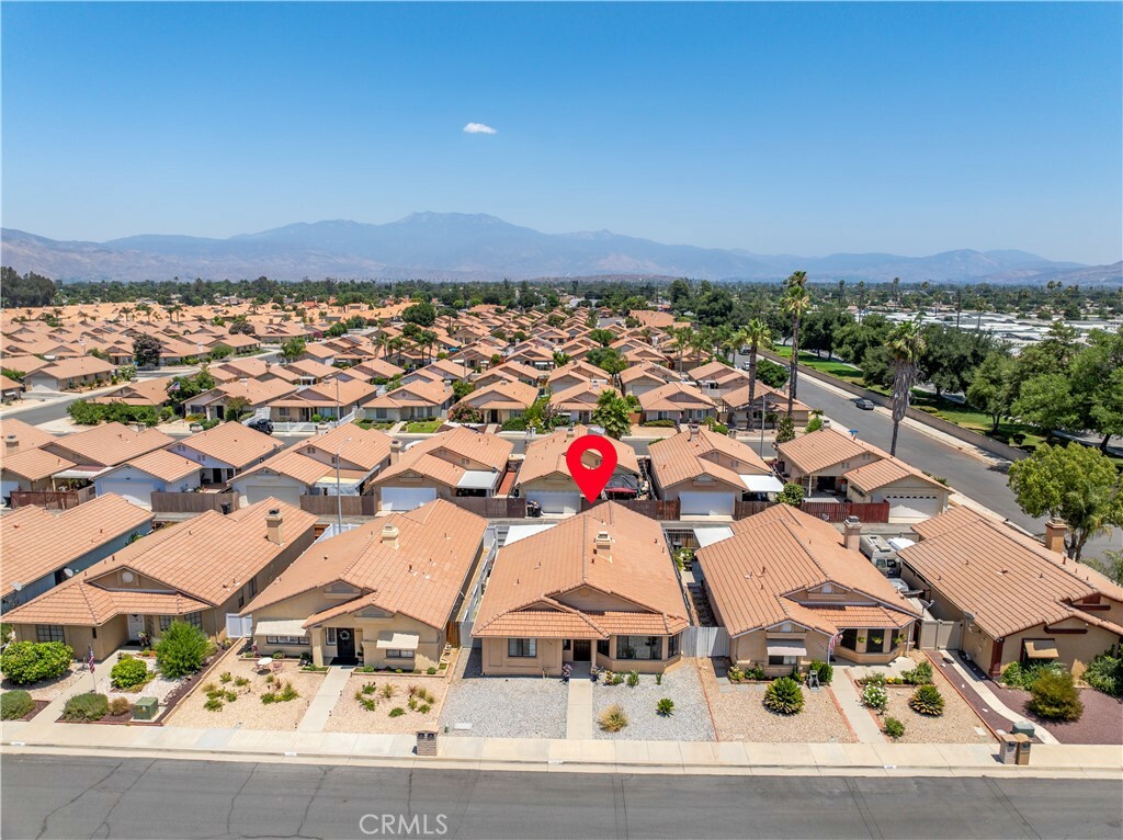 Property Photo: 714 Via Casitas Drive CA 92545