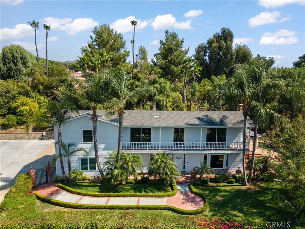 Property Photo:  115 S Eucalyptus Drive  CA 92808 