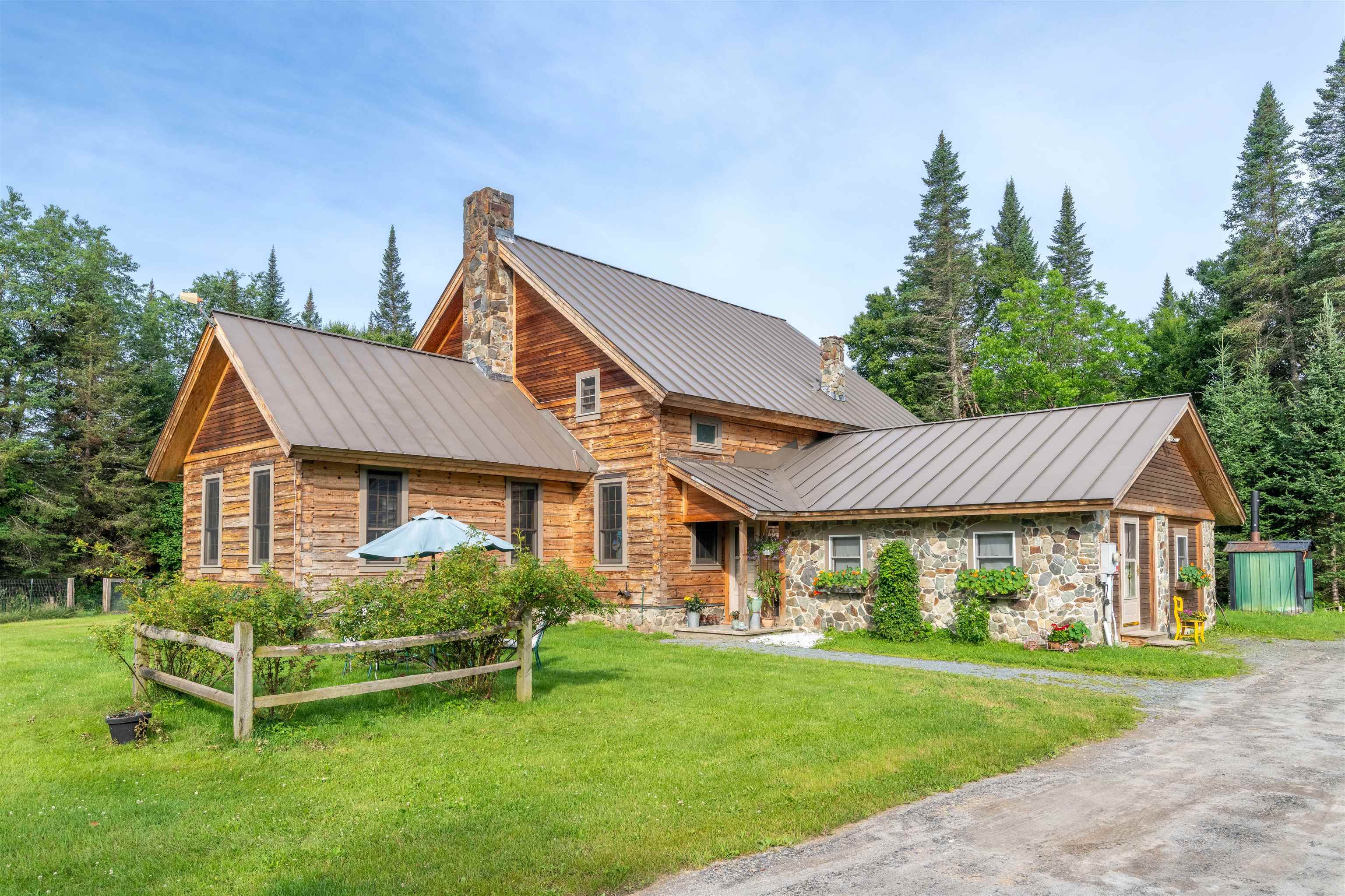 Property Photo:  4450 Duck Pond Road  VT 05819 