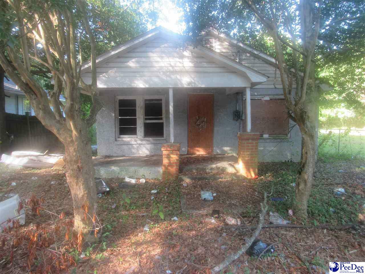 Property Photo:  708 S Carver Street  SC 29501 