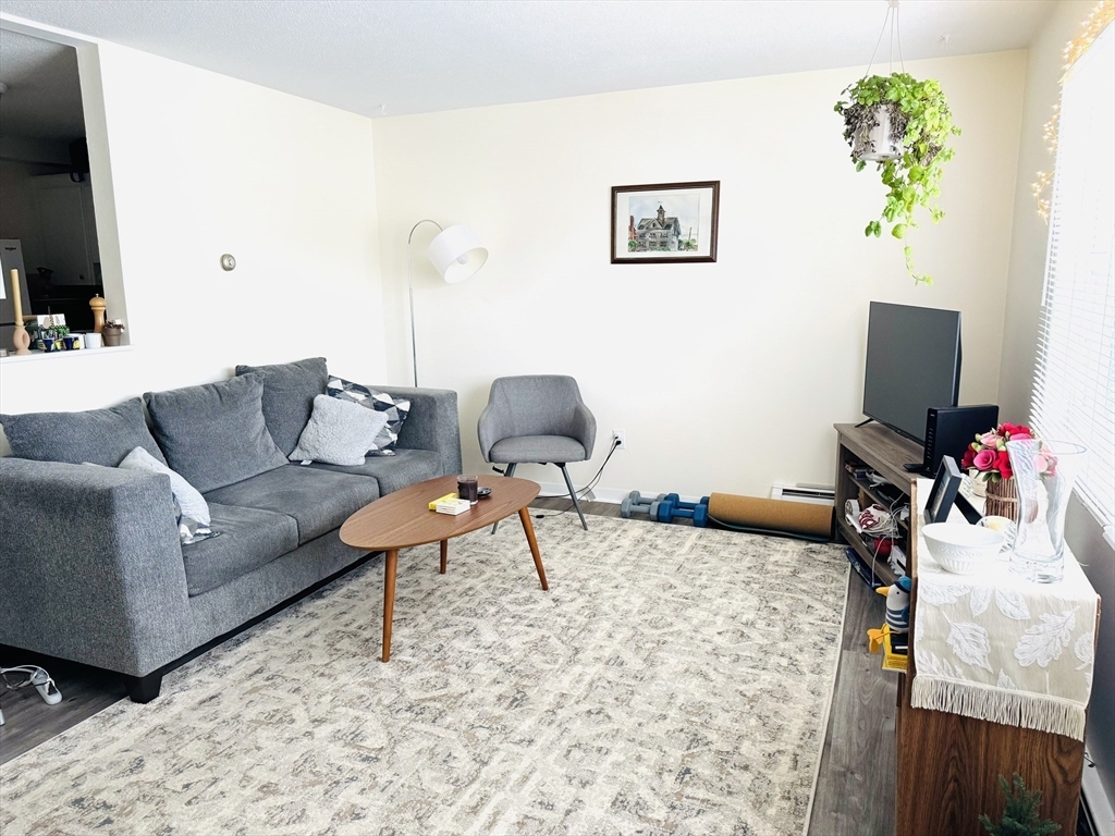 Property Photo:  90 Washington Park Dr 2  MA 01810 