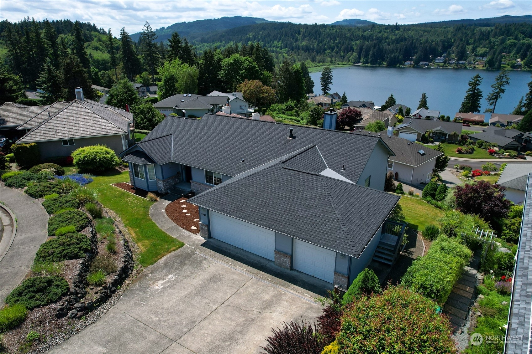 Property Photo:  7018 Cormorant Place  WA 98312 