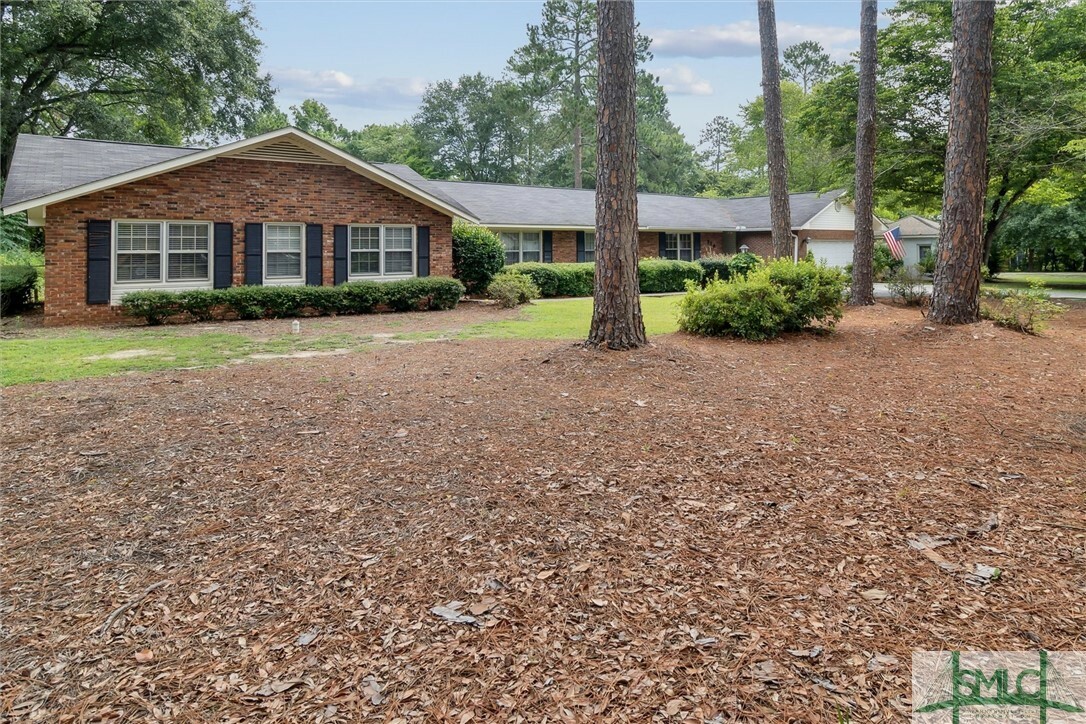 Property Photo:  213 Wildwood Drive  GA 30458 