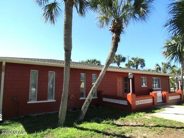 Property Photo:  5213 Trelawney Avenue  FL 32408 