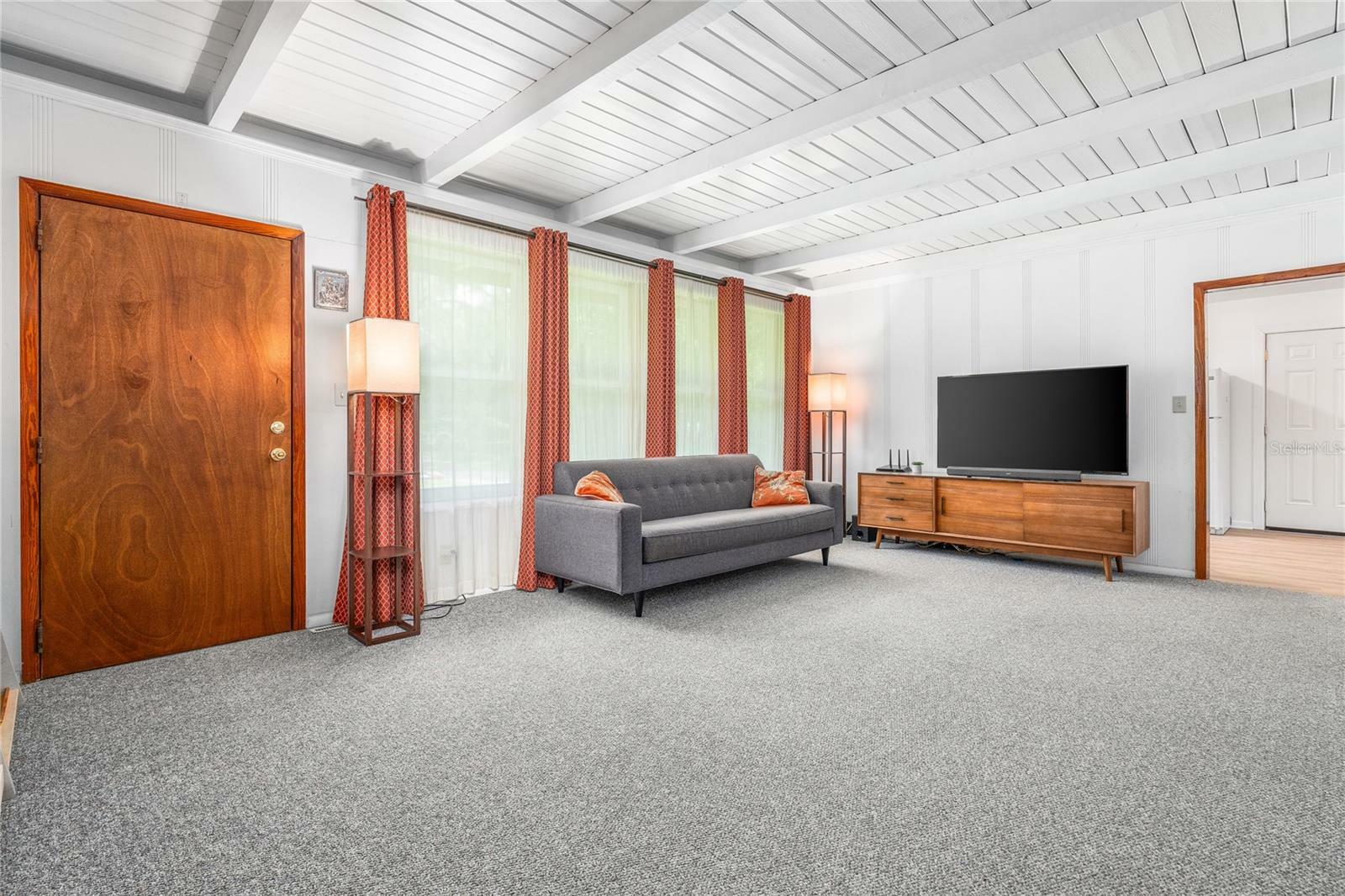 Property Photo: 3800 SW 19th Street FL 32608
