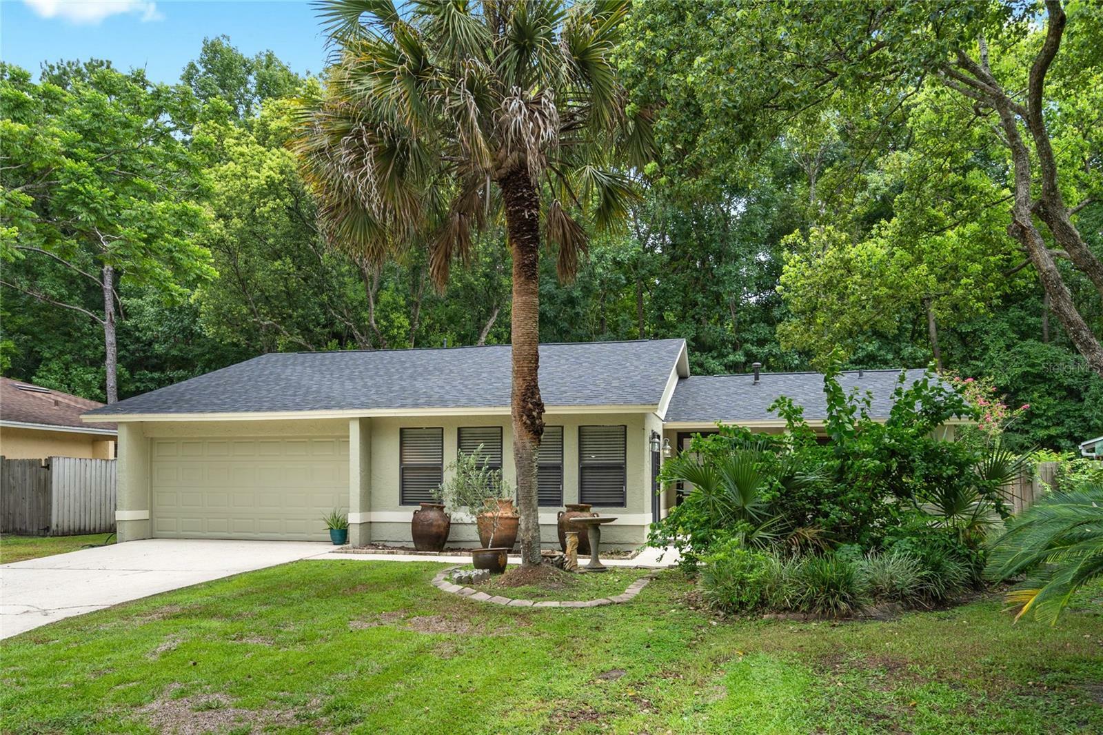 Property Photo:  858 Galston Drive  FL 32708 