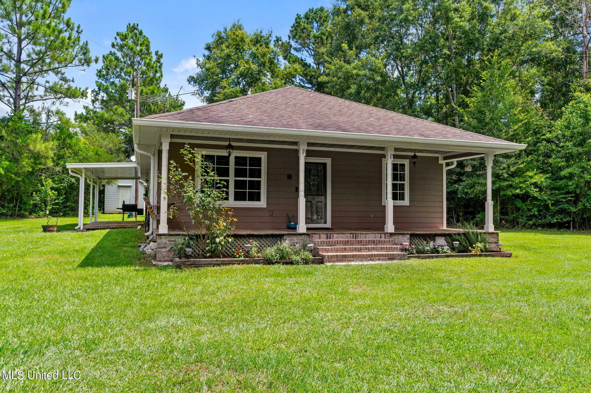 Property Photo: 24380 Wayne Bond Road MS 39574