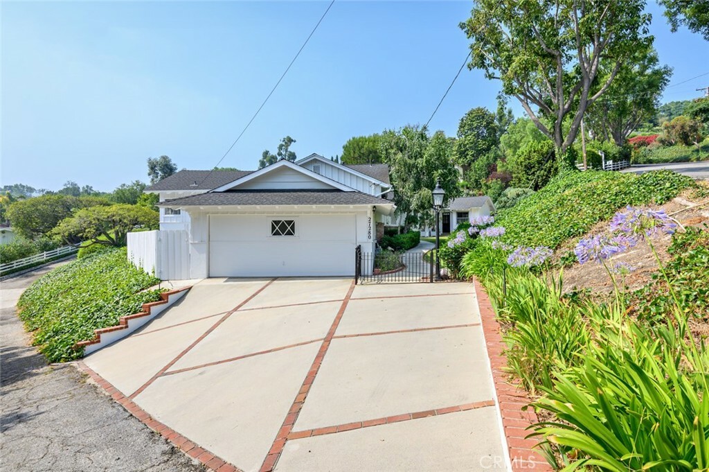 Property Photo:  27280 Eastvale Road  CA 90274 