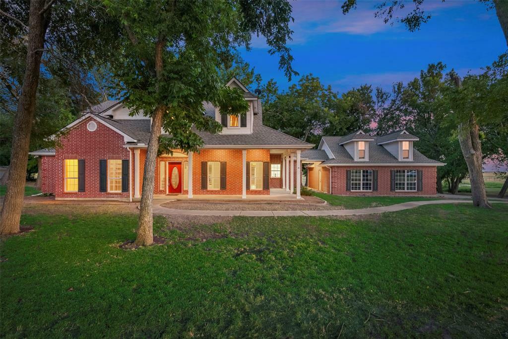 Property Photo:  9773 Sunset Drive  TX 75166 