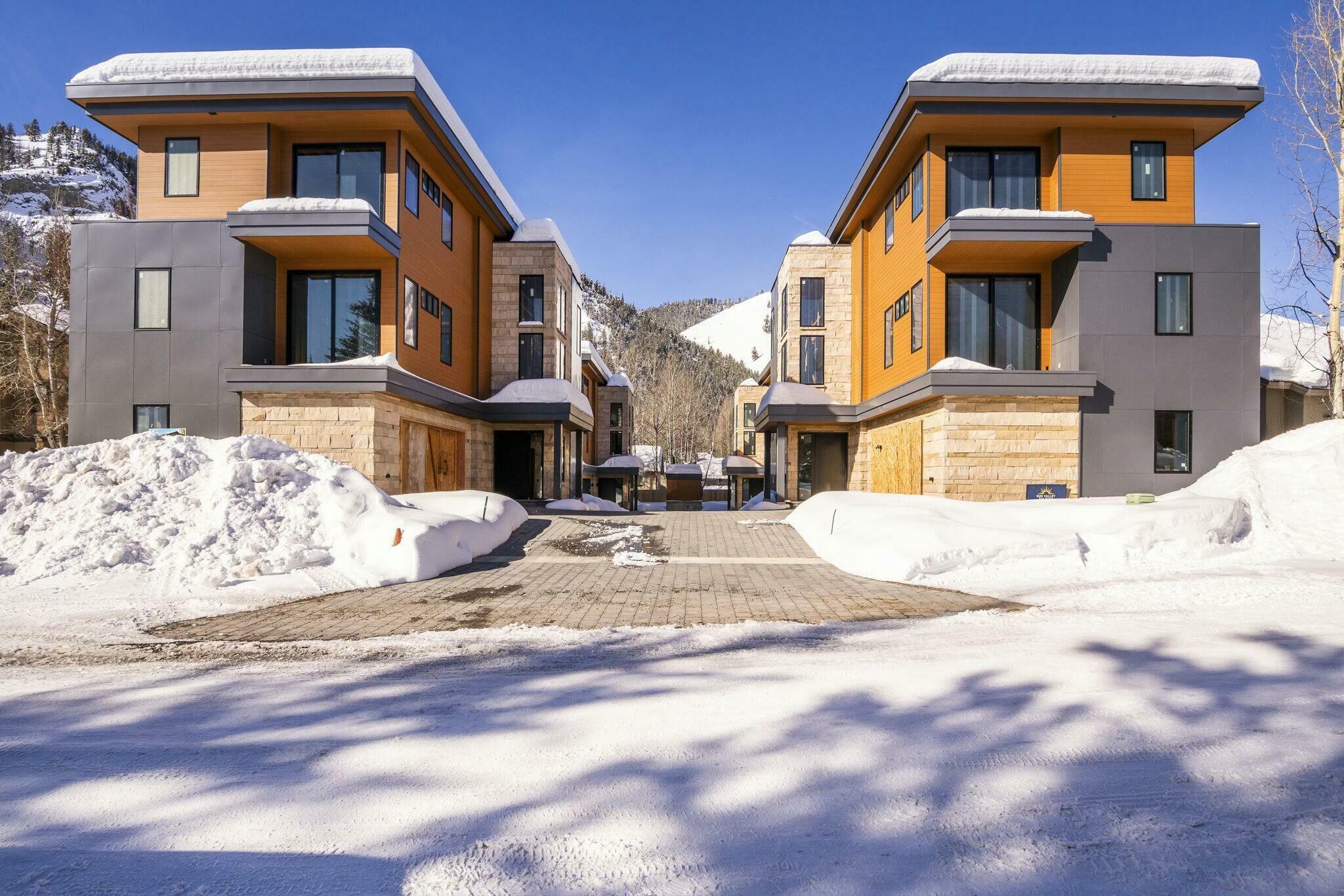 Property Photo: 220 Bird Dr A ID 83340