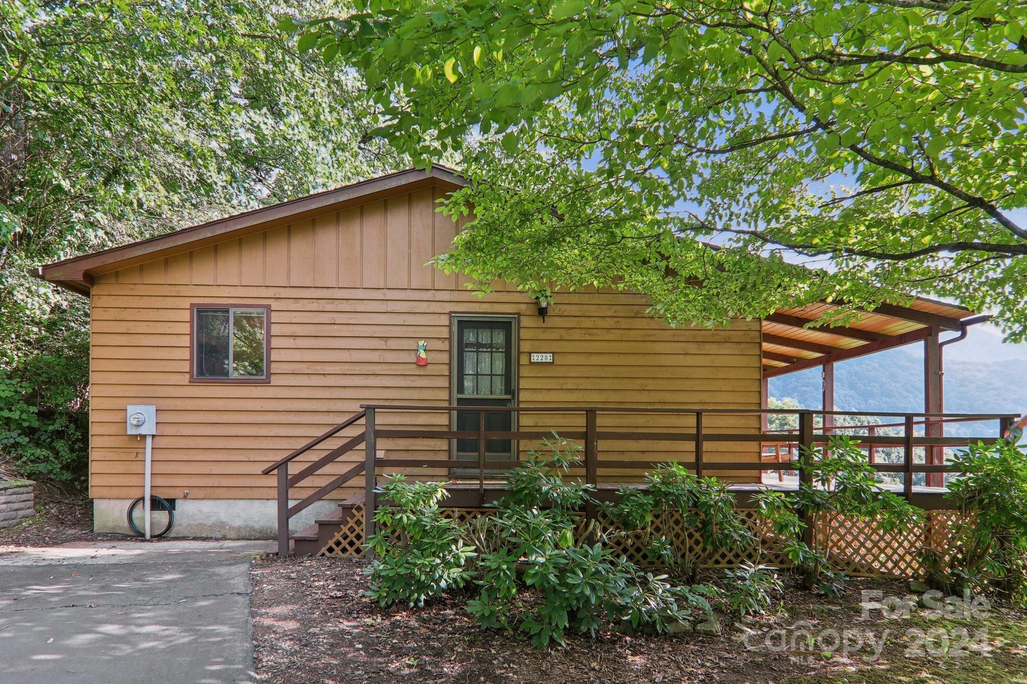 Property Photo:  228 Highview Drive  NC 28751 