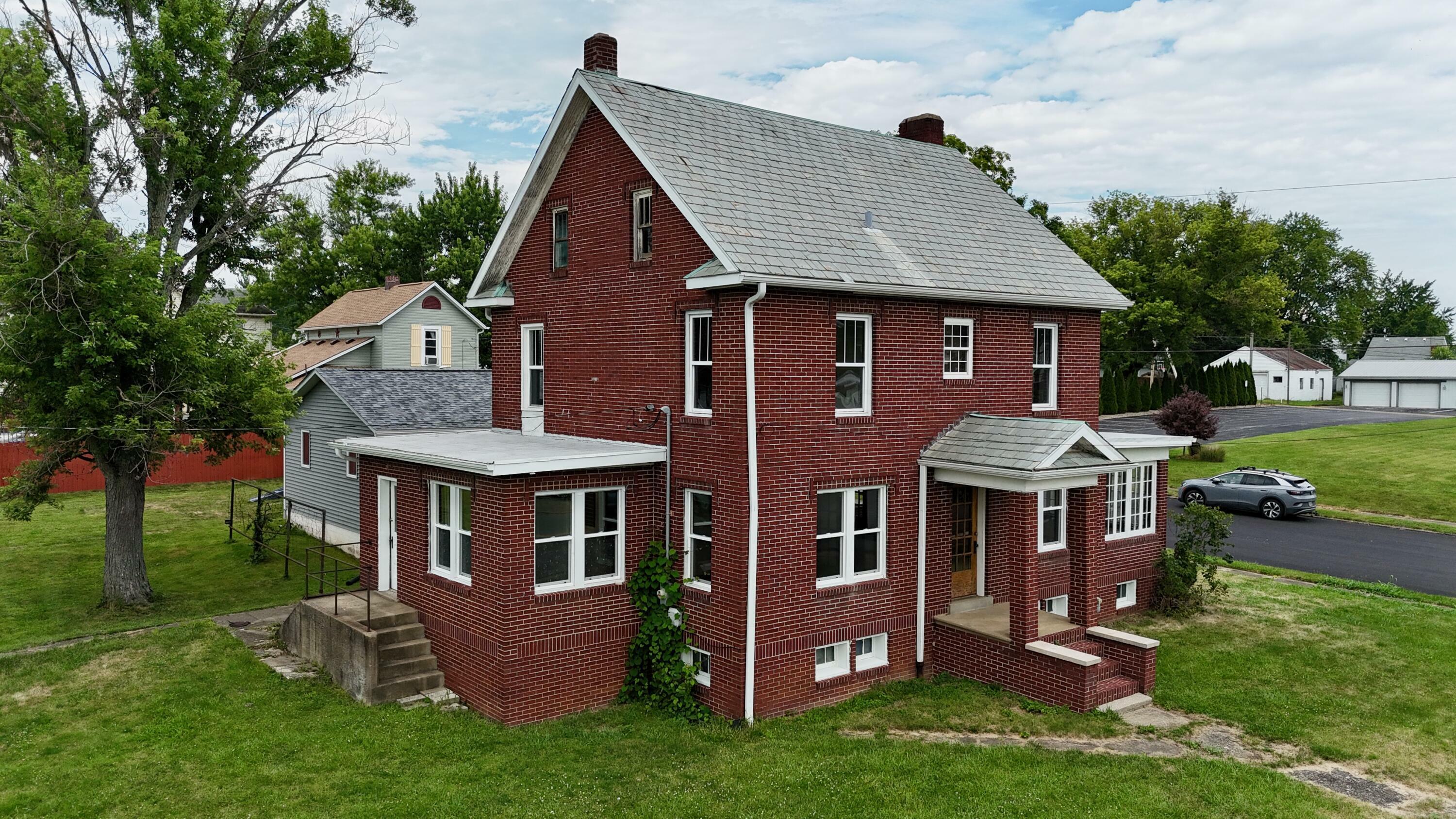 Property Photo:  103 N Liberty Street  OH 43105 