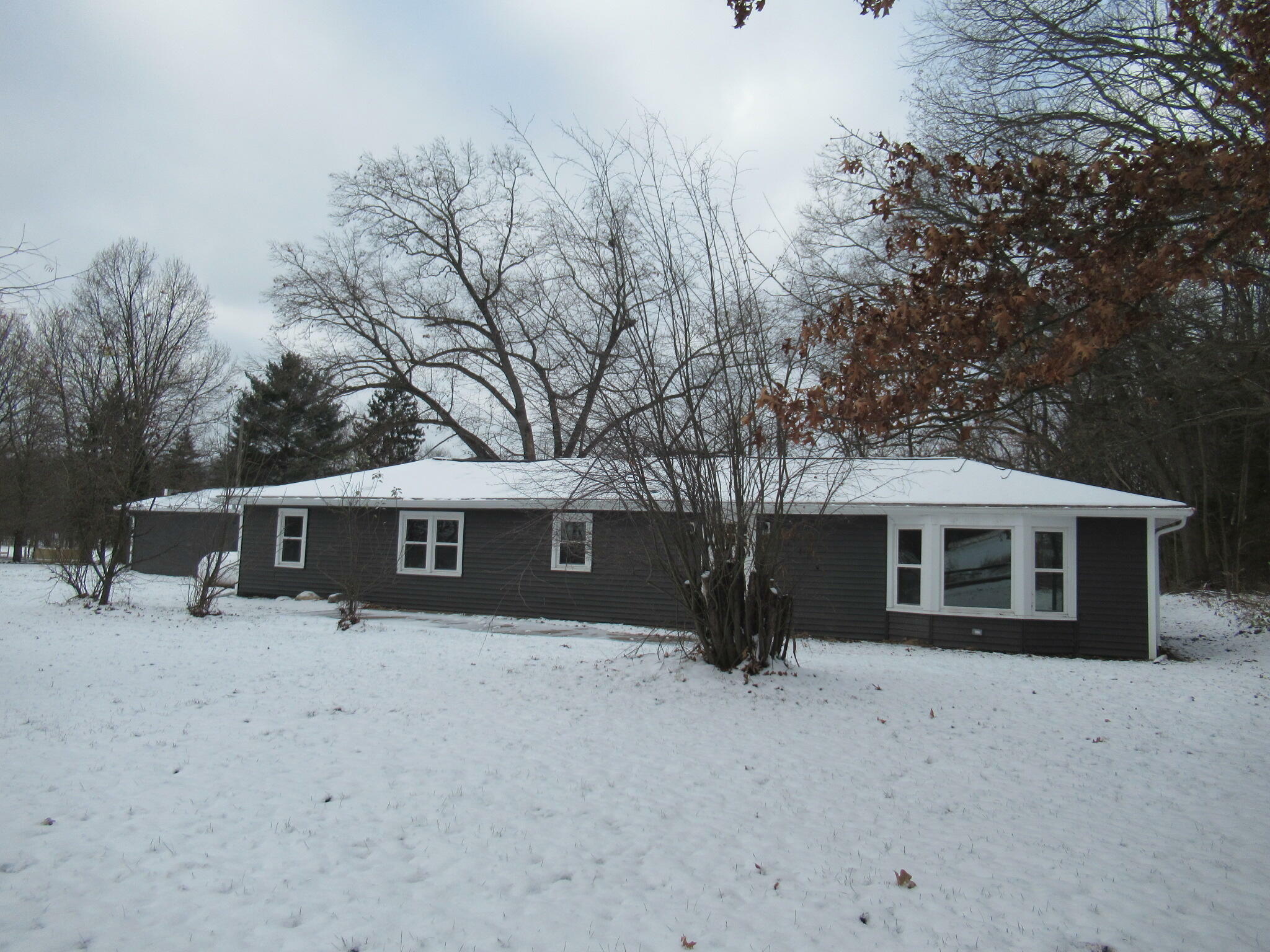 Property Photo:  11160 Moscow Road  MI 49250 