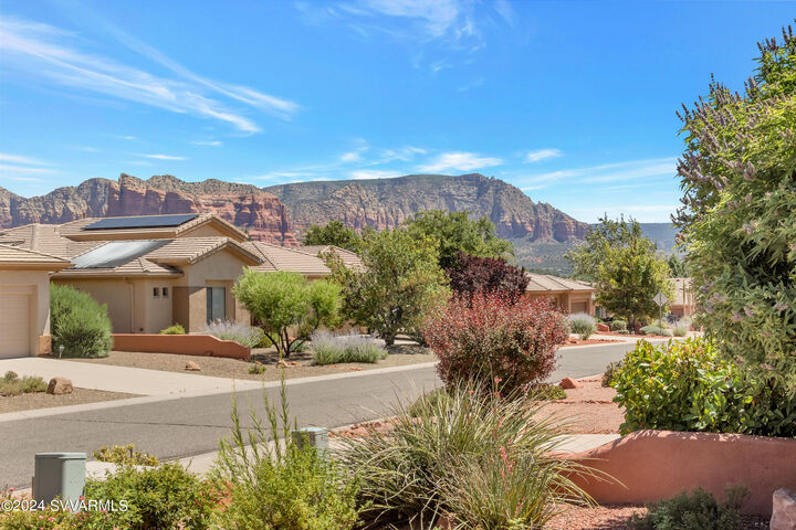 Property Photo: 100 W Bighorn Court AZ 86351