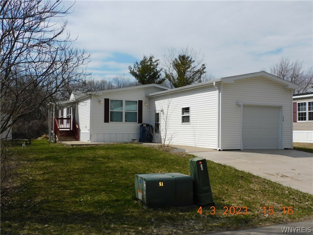 Property Photo: 3450 Howard Rd Lot 90 Road NY 14075