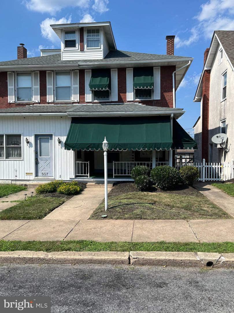 Property Photo:  505 W 2nd Street  PA 19508 