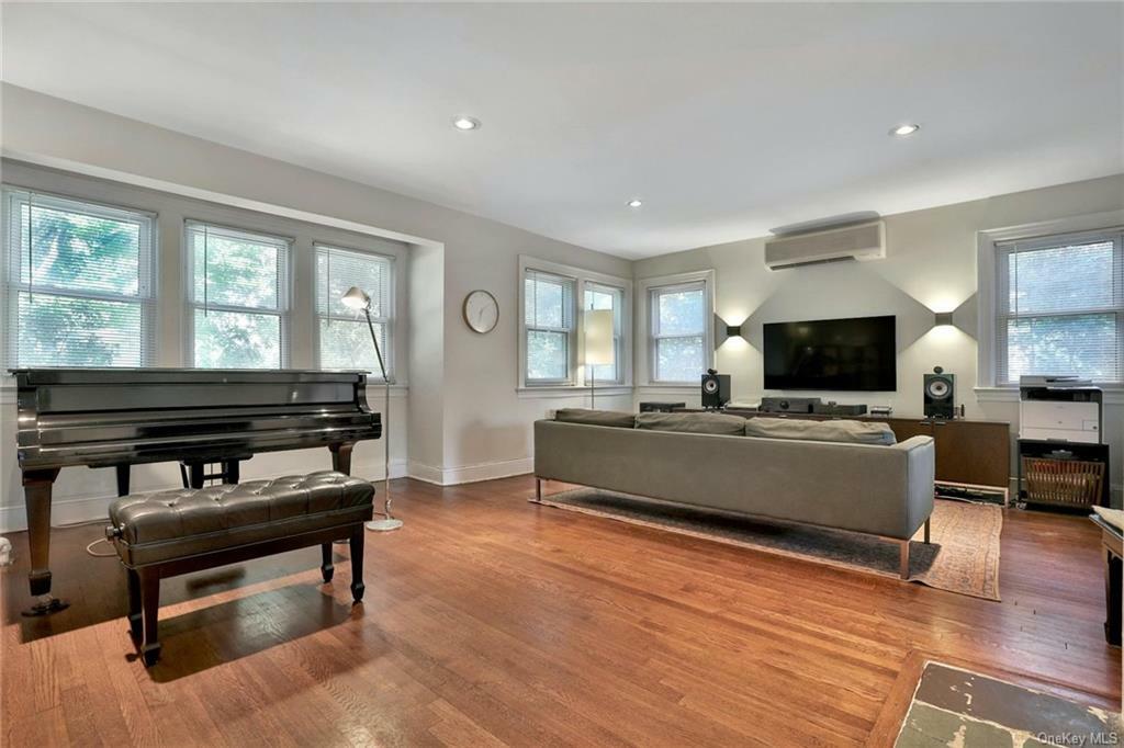 Property Photo:  166 Moorland Drive  NY 10583 