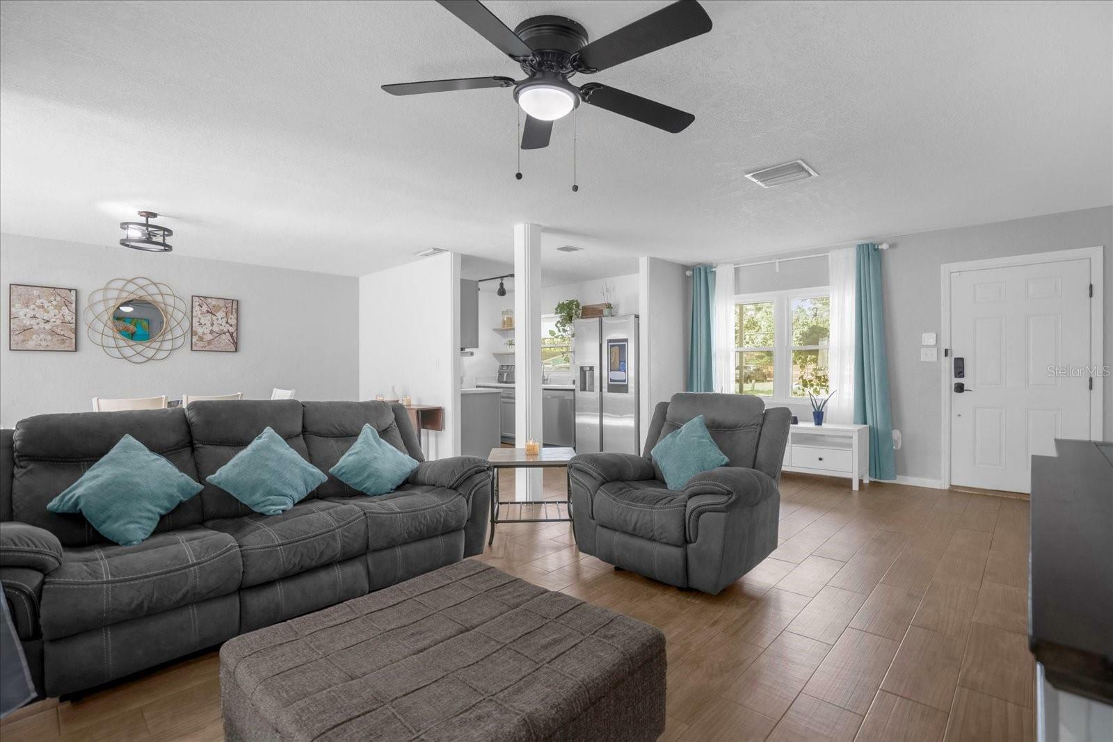 Property Photo:  5031 Lake Howell Road  FL 32792 