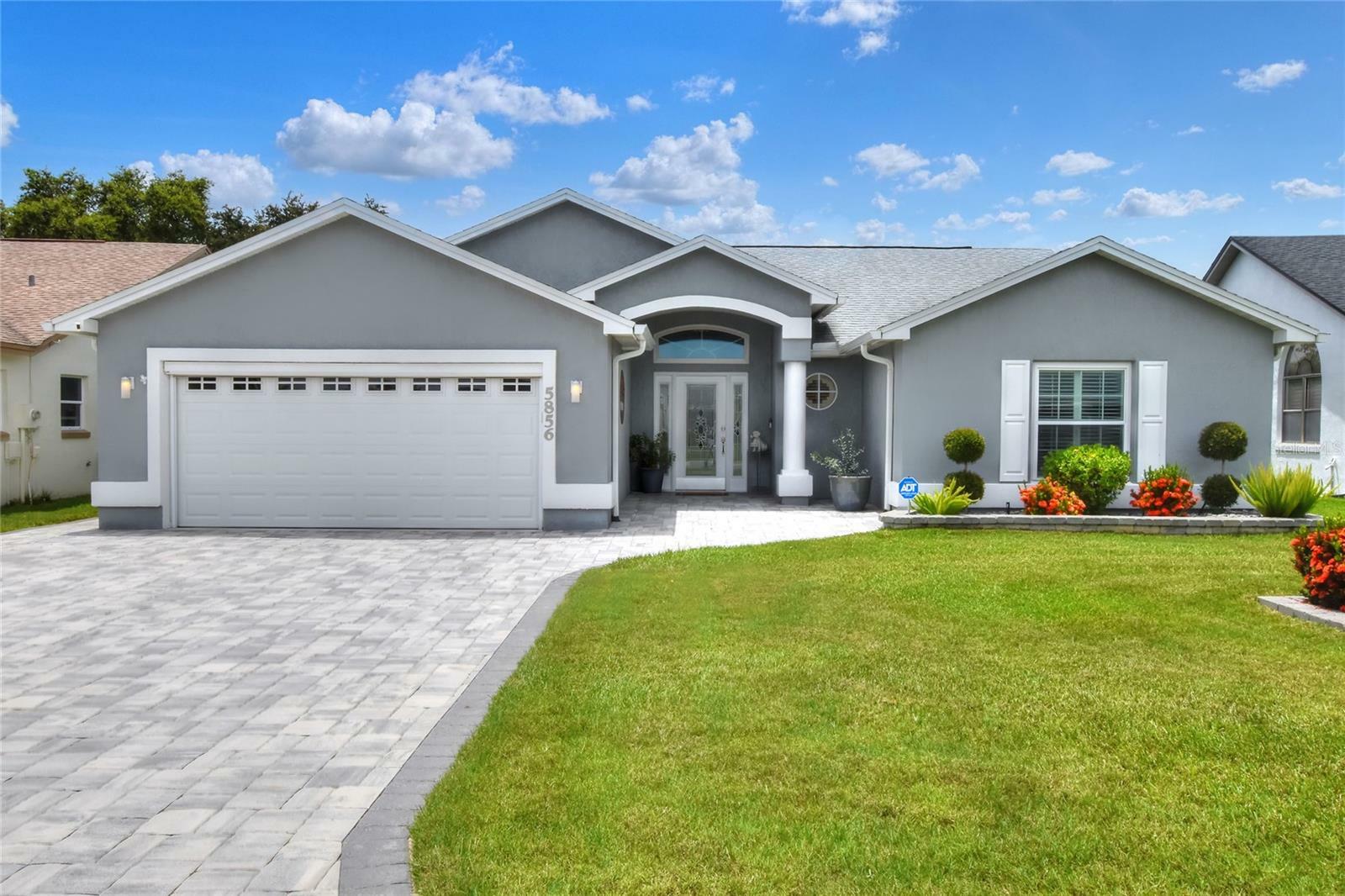 Property Photo:  5856 Sandpipers Drive  FL 33809 