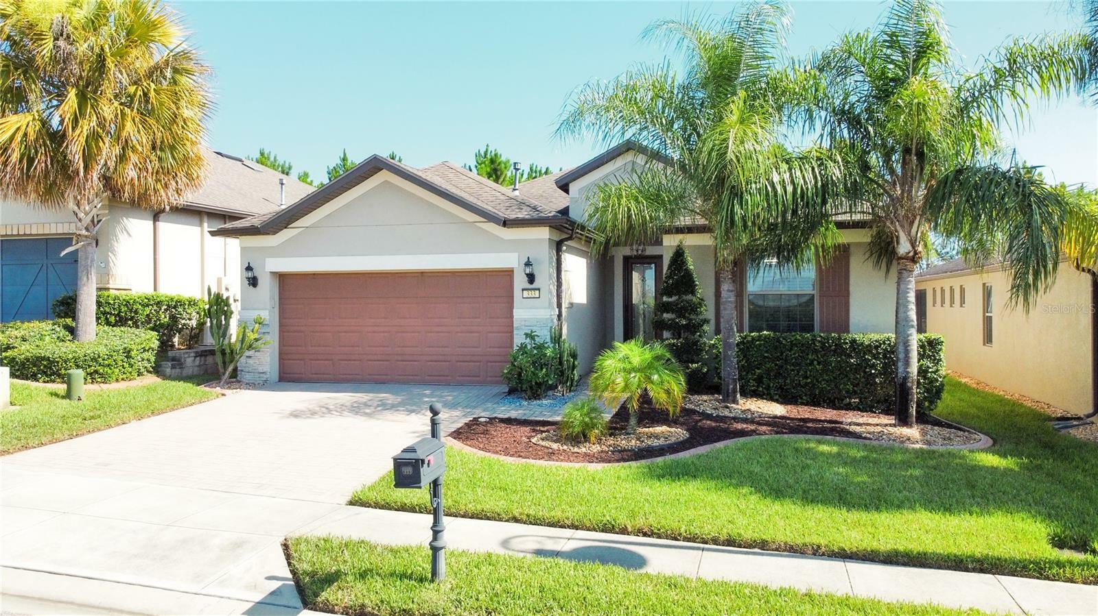 Property Photo: 333 Navarra Lane FL 33837