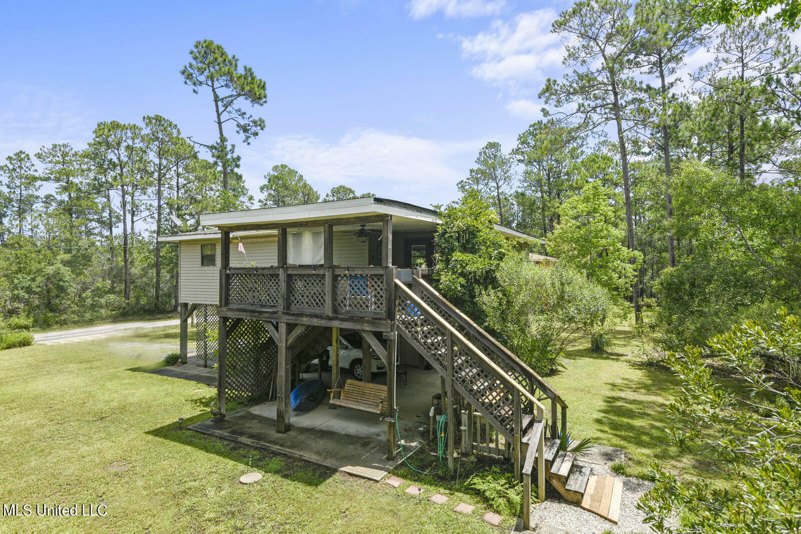 Property Photo:  6137 Second St Street  MS 39520 