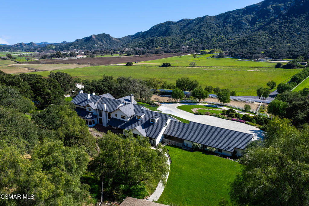 Property Photo:  1515 Hidden Valley Road  CA 91361 