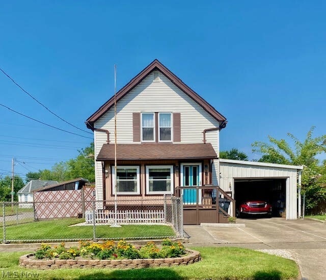 Property Photo:  1505 Ogden Avenue NW  OH 44483 