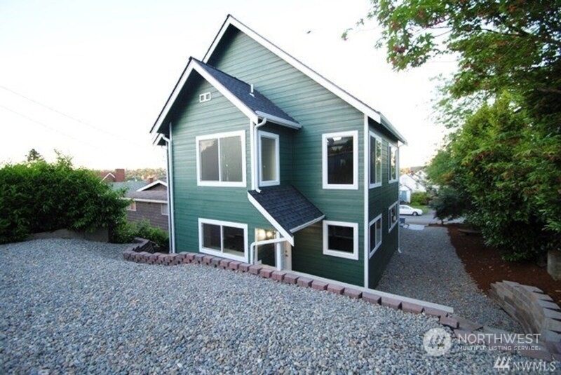 Property Photo:  2353 19th Avenue S  WA 98144 