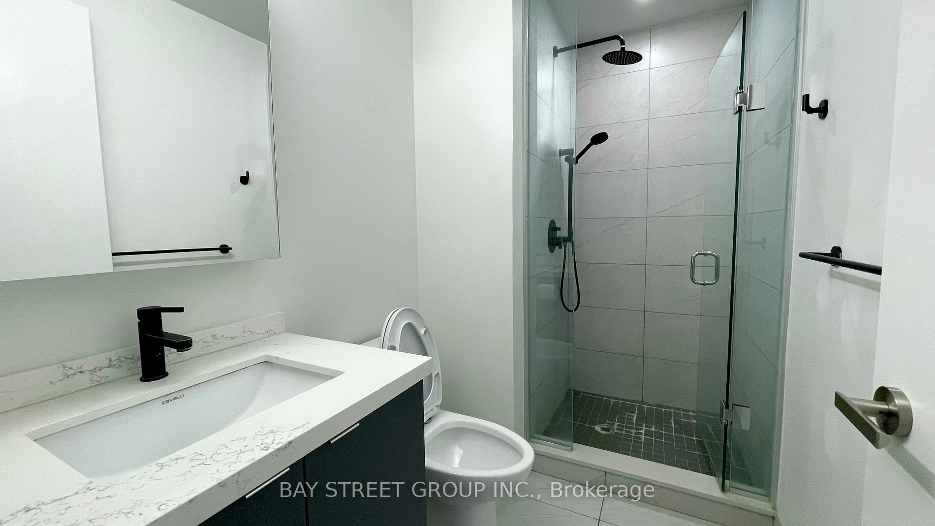 Property Photo:  8868 Yonge St 805E  ON L4C 1Z8 